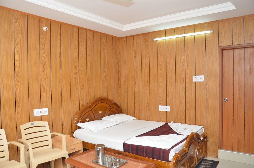 Saravanan Lodge Chennai Quarto foto